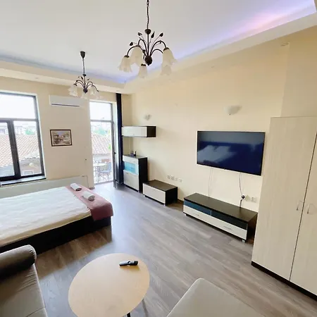 Tsar Kaloyan With Balcony & View Апартаменты *