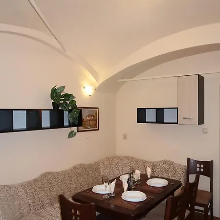 Tsar Kaloyan With Balcony & View